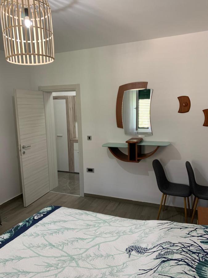 Apartman Viskovic Коромачно Екстер'єр фото